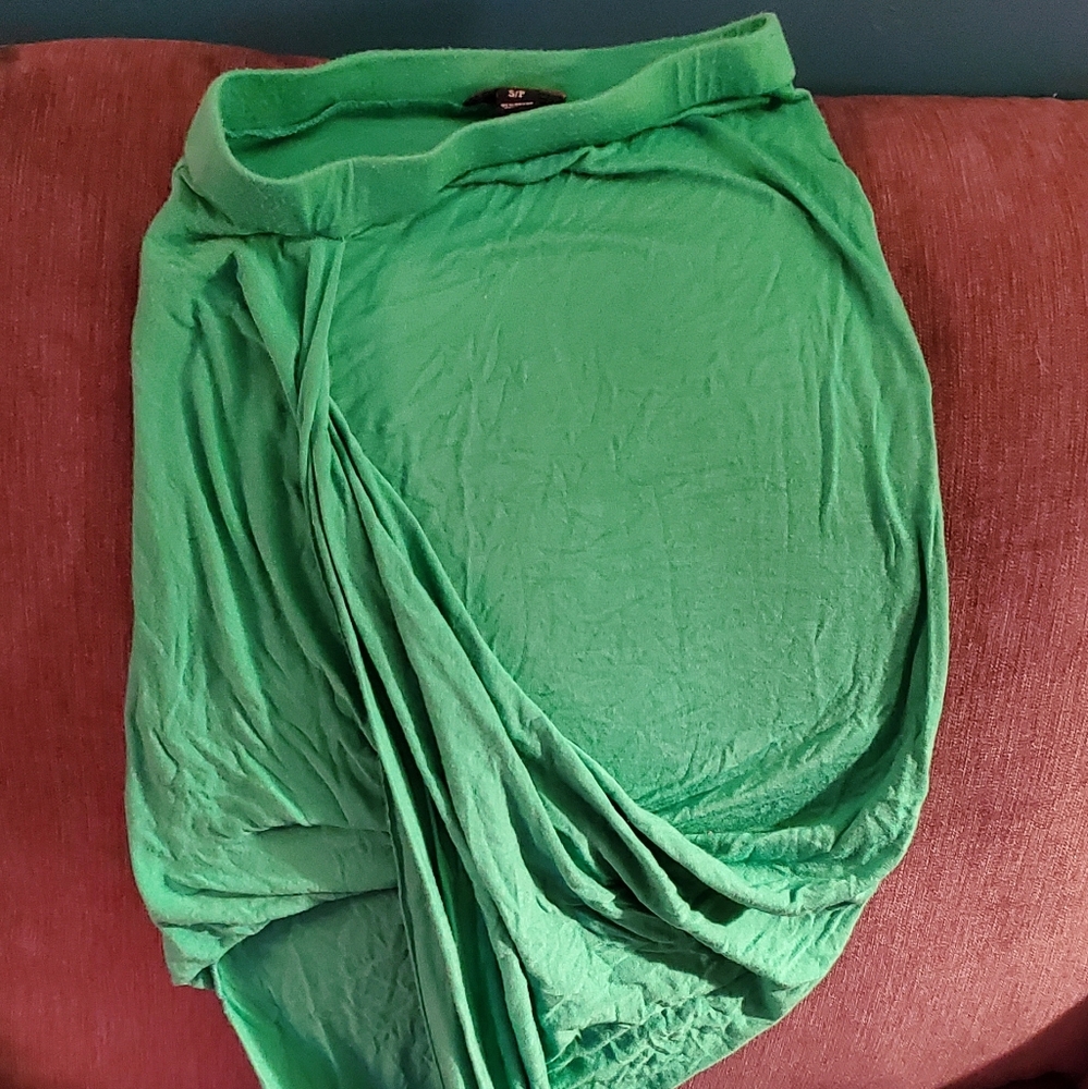 Cute green skirt